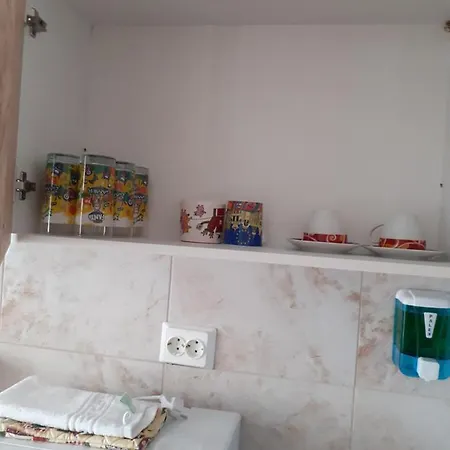 Apartment Toni's Place Bucharest